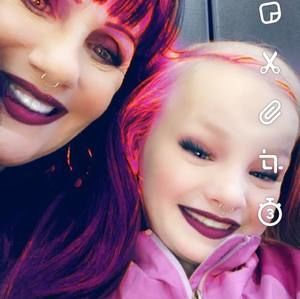 Meet your Posher, Faye